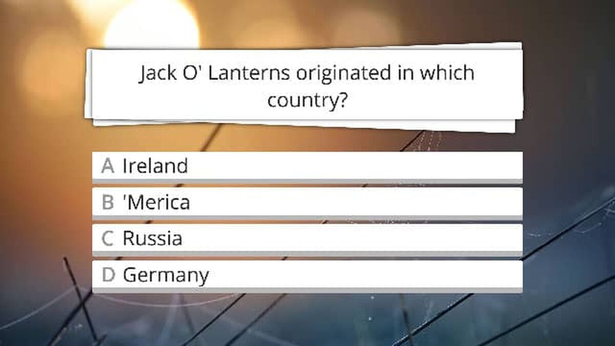 Halloween Trivia Game image number null