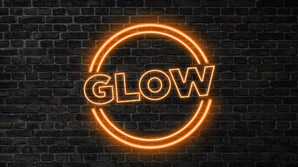 Glow - 4 Week Series  image number null