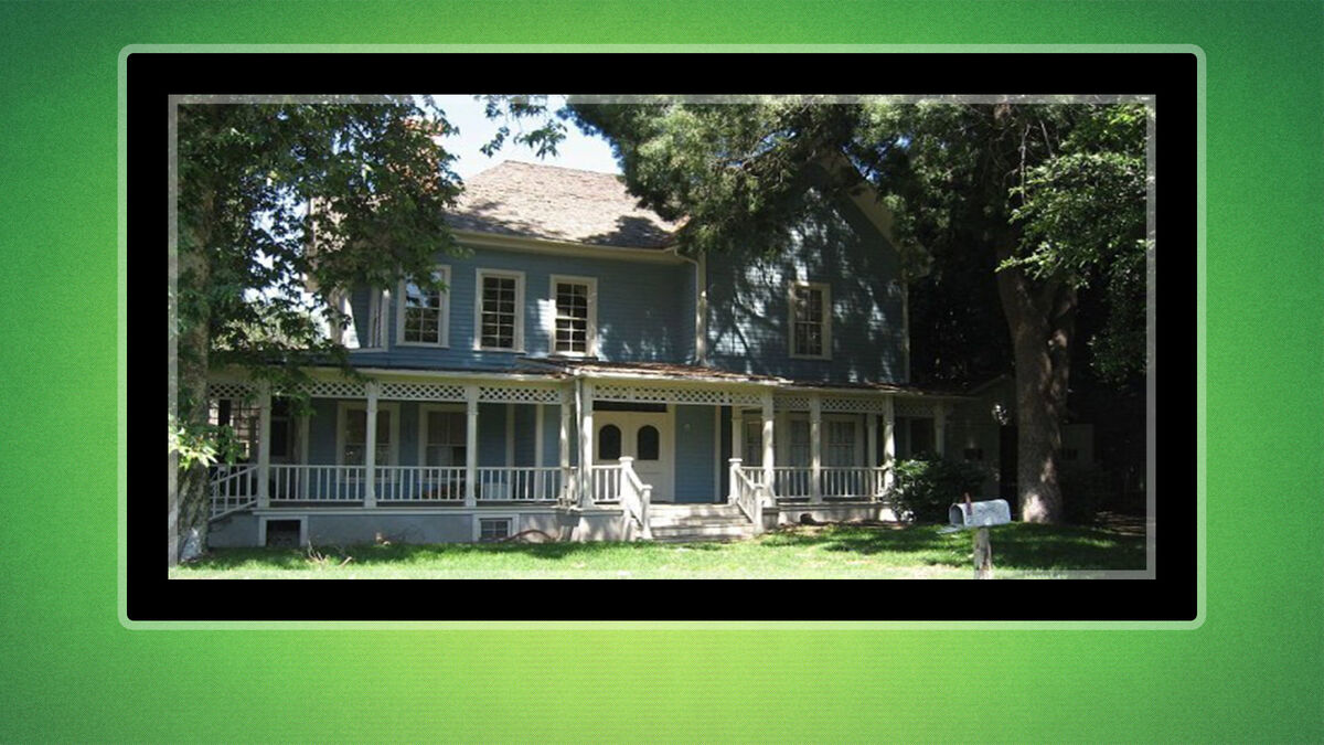Famous Houses: TV Edition image number null