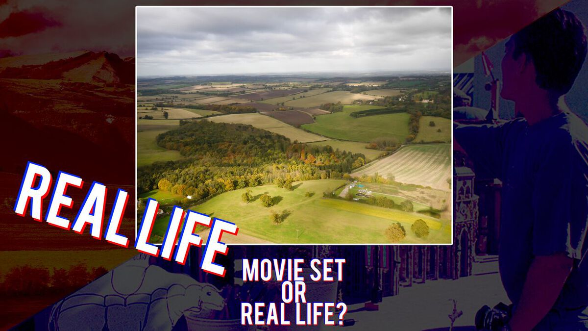 Movie Set or Real Life? image number null