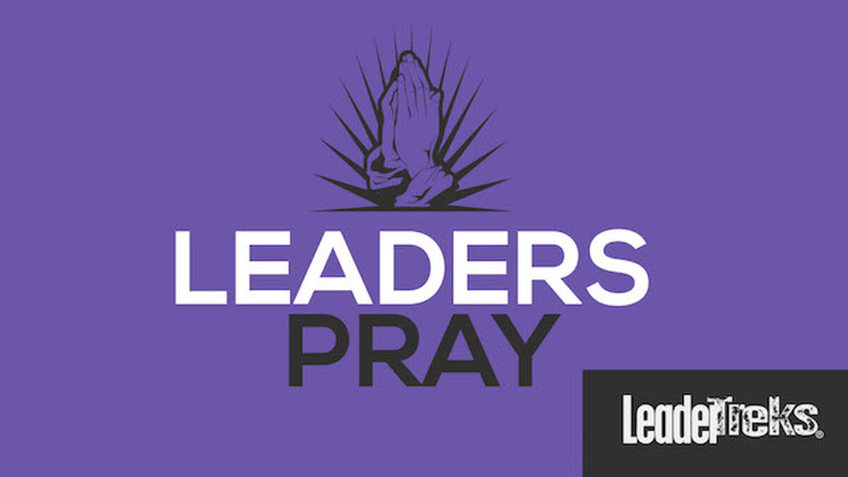 Student Leaders Pray image number null