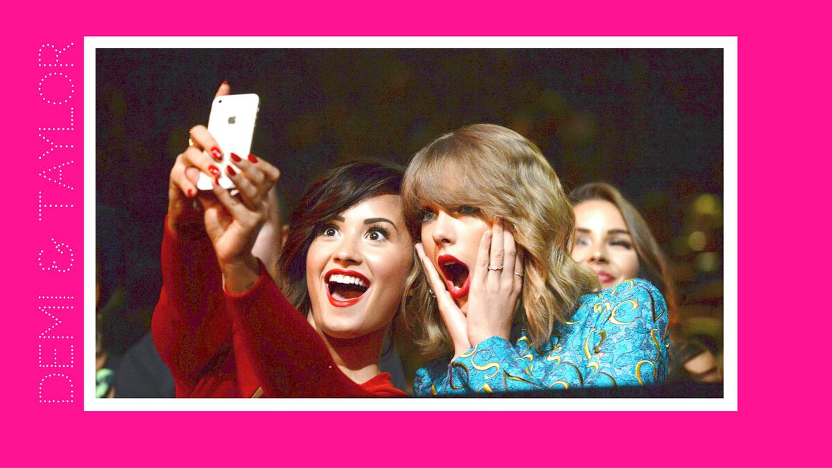 Strike a Pose: Famous Females Edition image number null