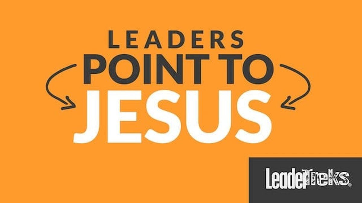 Student Leaders Point to Jesus image number 0